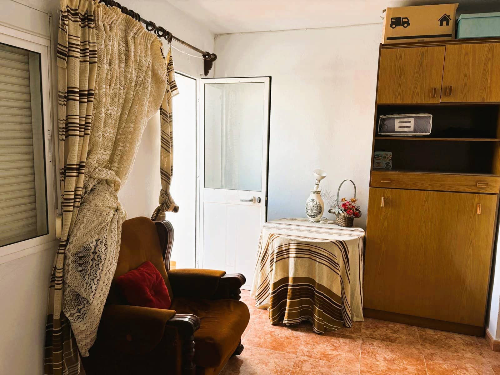 5 soveværelse Byhus til salg i Yunquera - € 150.000 (Ref: 8779854)