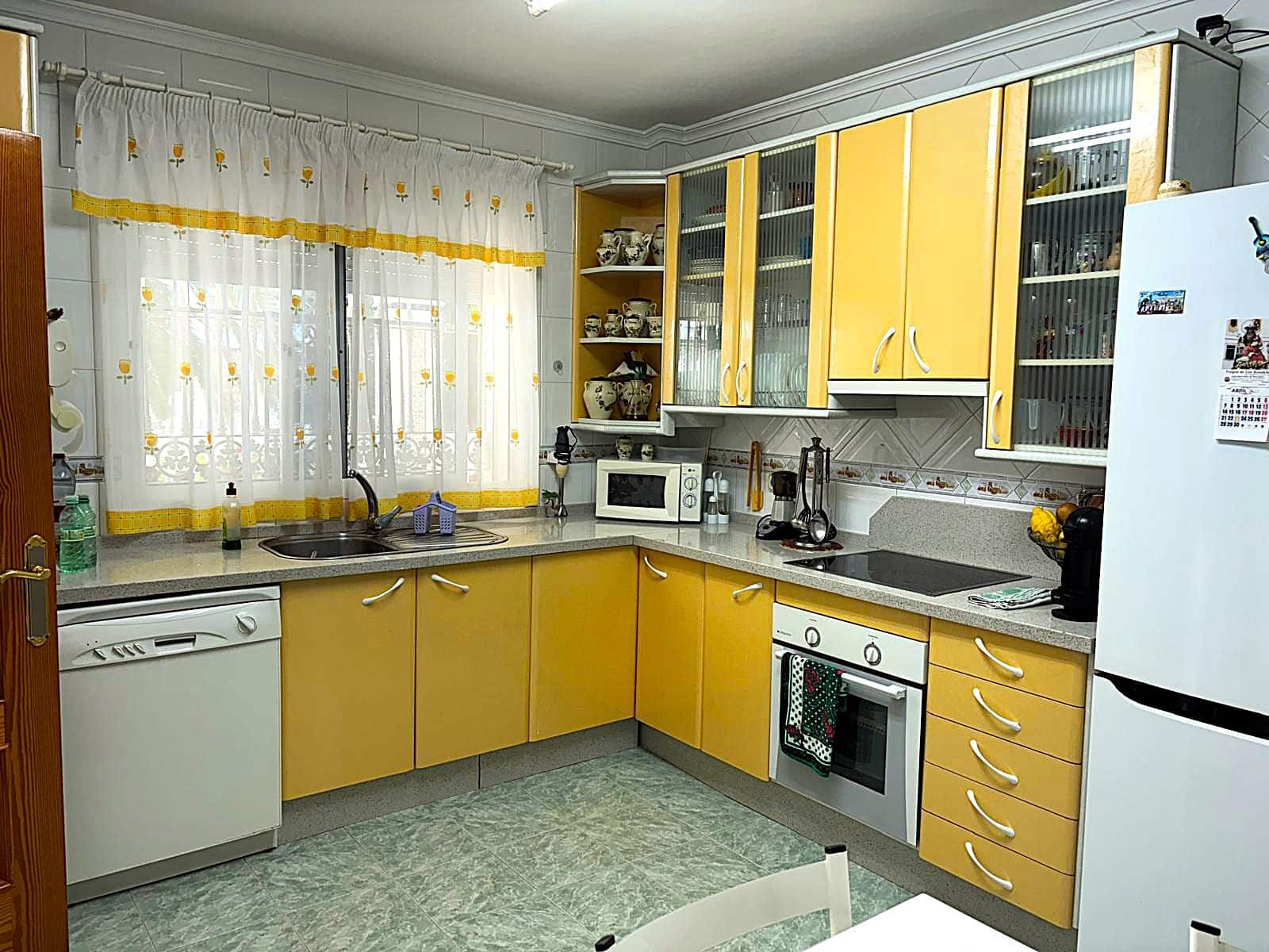 5 soverom Villa til salgs i Casarabonela med garasje - € 468 000 (Ref: 8993475)