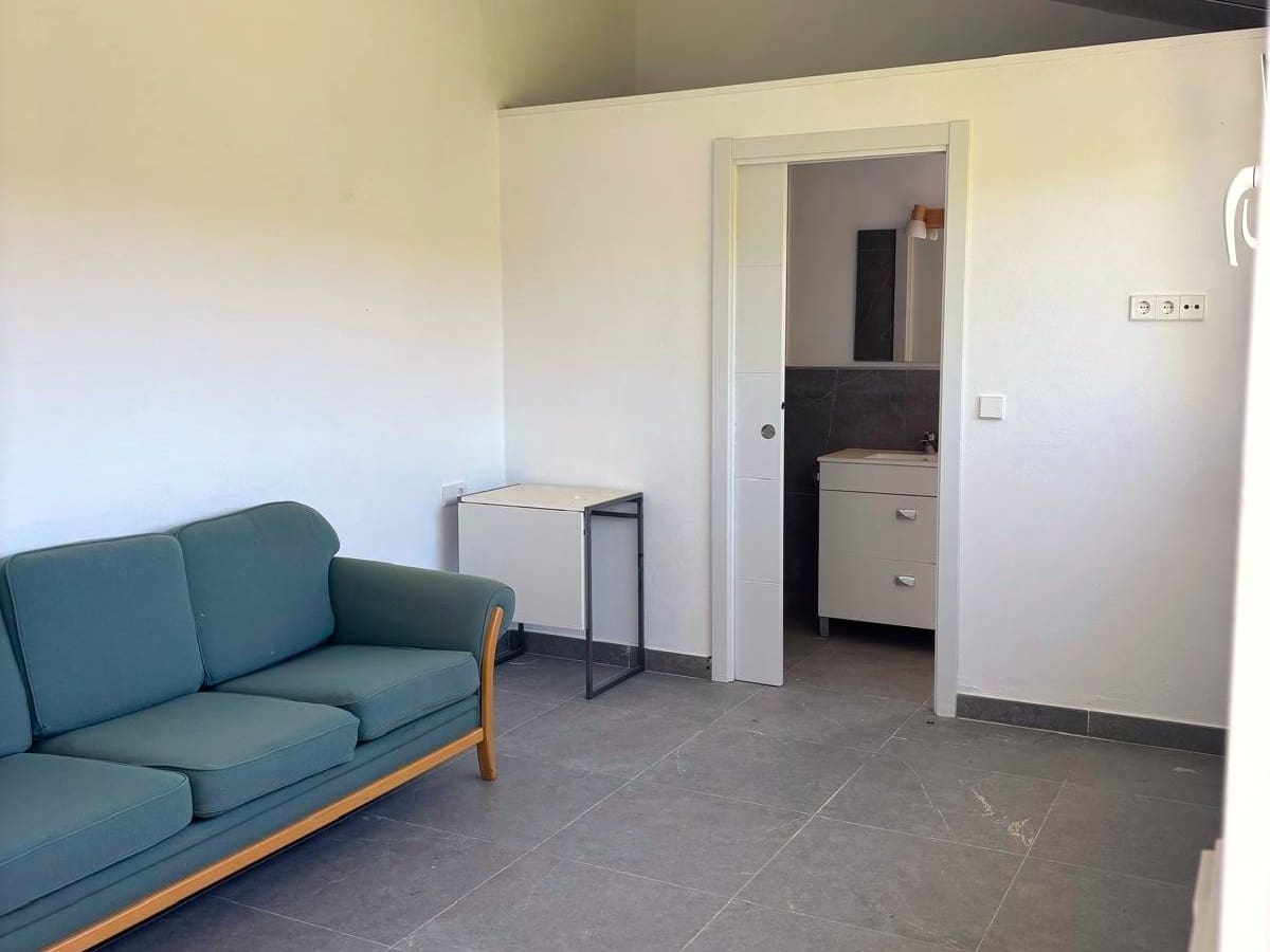 2 soveværelse Finca/Landehus til salg i Casarabonela med swimmingpool - € 395.000 (Ref: 9019530)