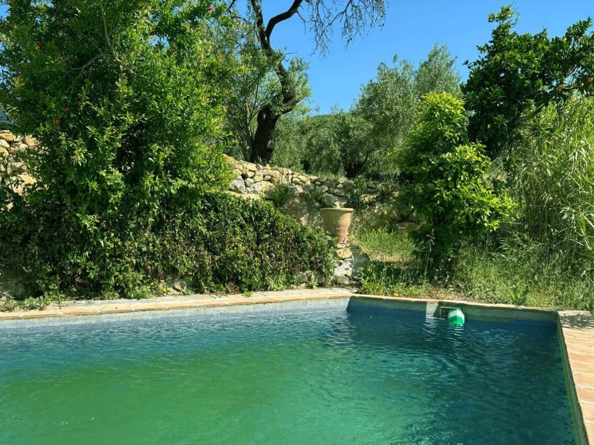 2 soveværelse Finca/Landehus til salg i Casarabonela med swimmingpool - € 395.000 (Ref: 9019530)