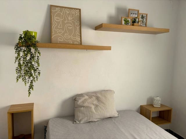 1 bedroom Townhouse for sale in Casarabonela - € 65,000 (Ref: 9024940)