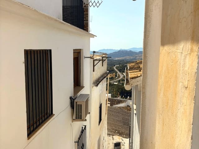 1 bedroom Townhouse for sale in Casarabonela - € 65,000 (Ref: 9024940)