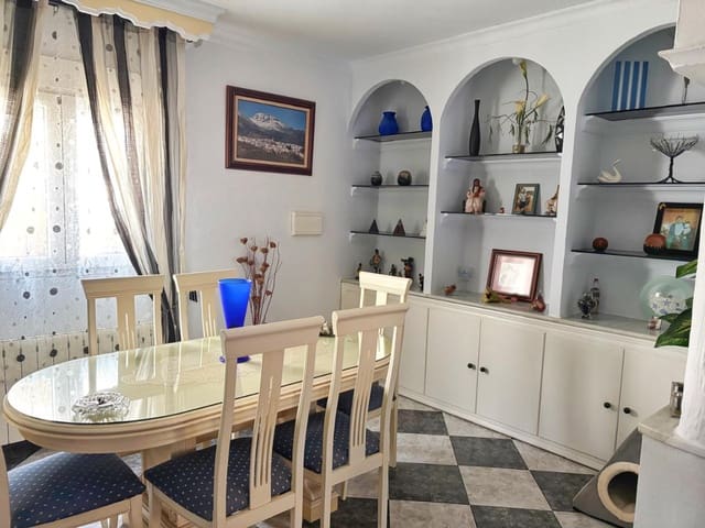 5 sovrum Hus till salu i Yunquera - 172 000 € (Ref: 9084828)