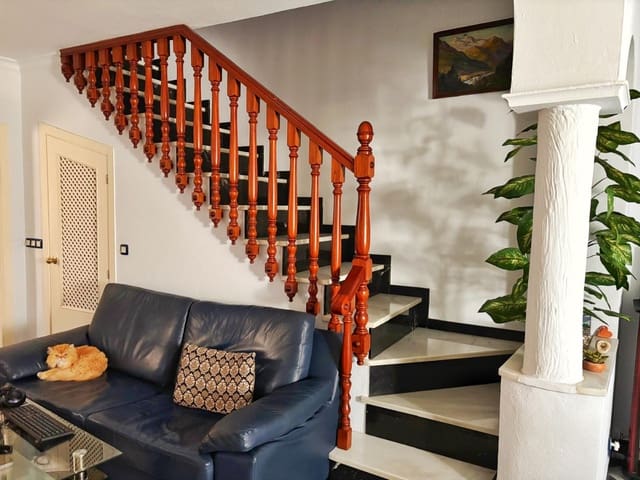 5 sovrum Hus till salu i Yunquera - 172 000 € (Ref: 9084828)