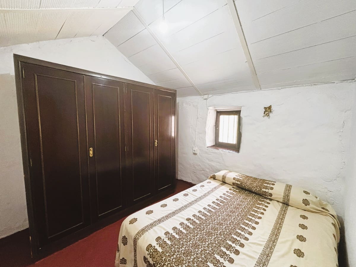 2 soveværelse Finca/Landehus til salg i Casarabonela - € 116.000 (Ref: 9143655)