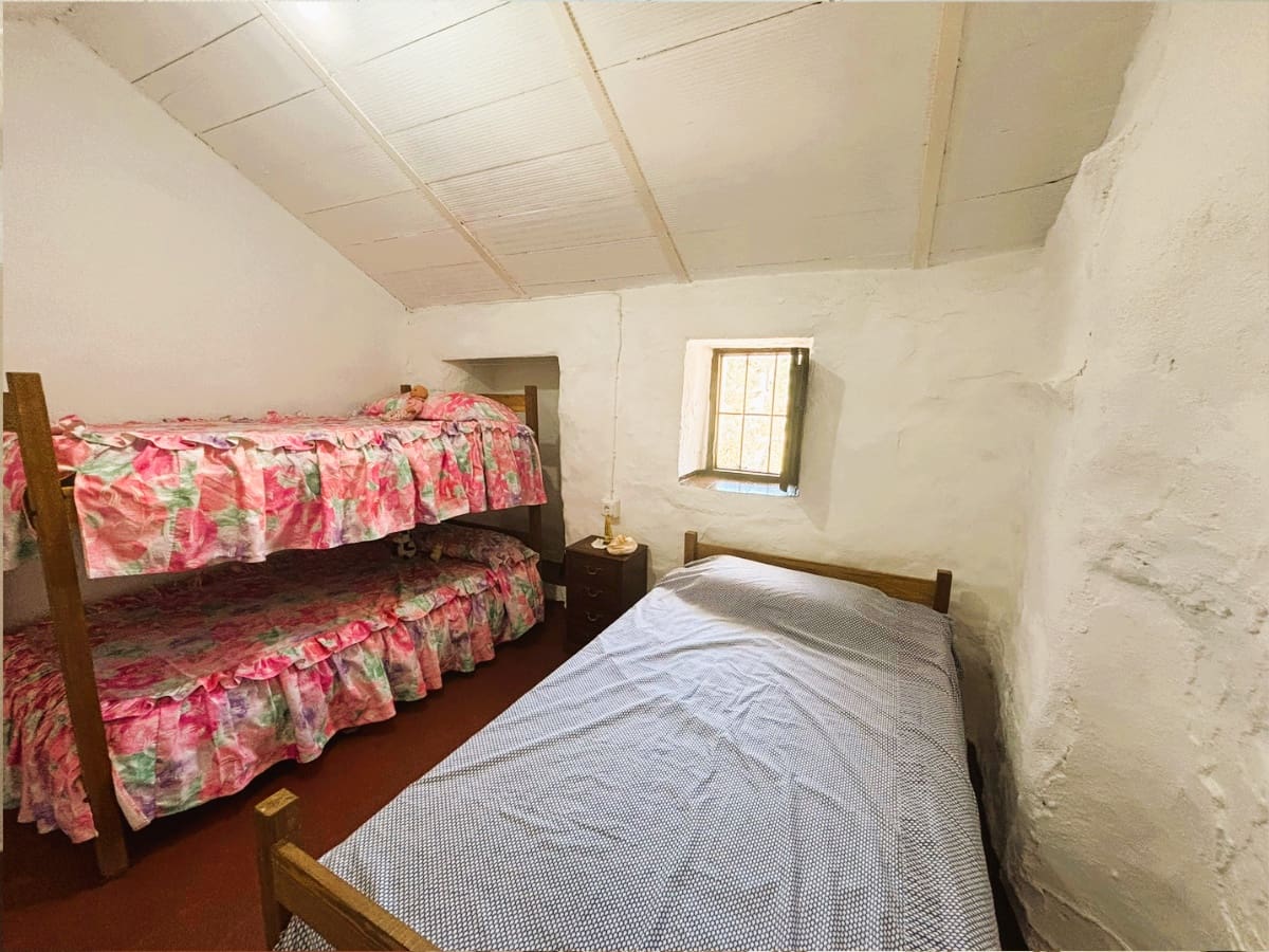 2 soveværelse Finca/Landehus til salg i Casarabonela - € 116.000 (Ref: 9143655)