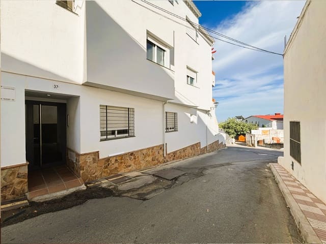 2 bedroom Apartment for sale in Alozaina with pool garage - € 100,000 (Ref: 9151689)