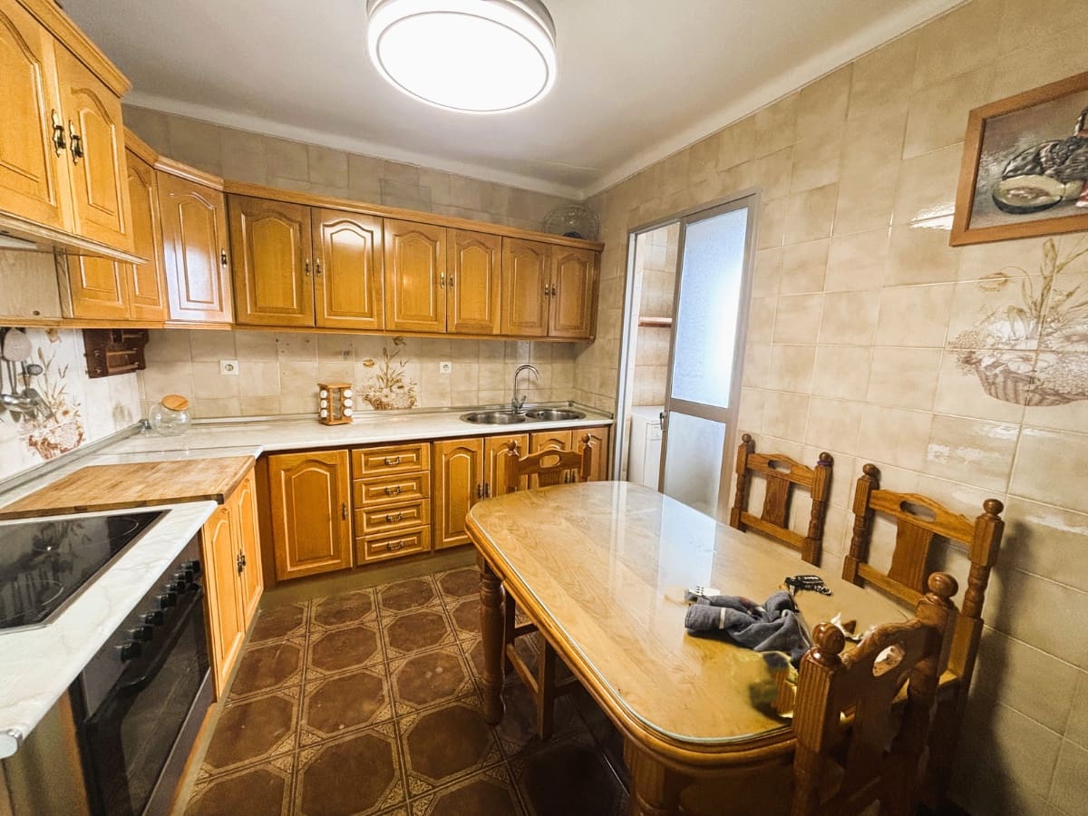 3 sypialnia Dom na sprzedaż w Casarabonela - 130 000 € (Ref: 9378090)