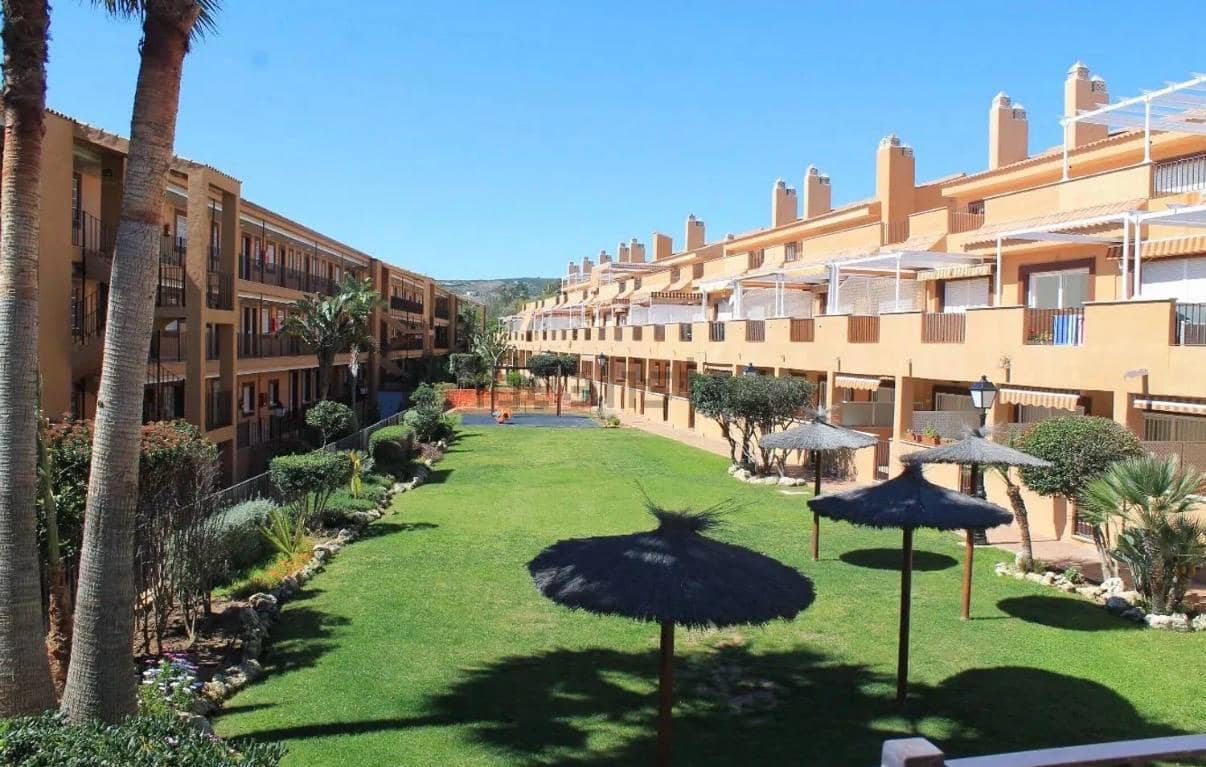 1 soveværelse Strandlejlighed til salg i Casares med swimmingpool - € 175.000 (Ref: 9471703)