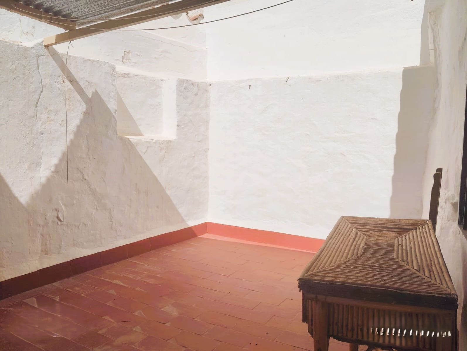 4 slaapkamer Huis te koop in Yunquera - € 69.000 (Ref: 9471707)