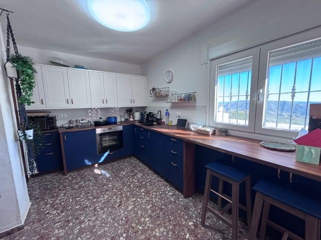 3 soveværelse Villa til salg i Casarabonela med garage - € 350.000 (Ref: 9475574)