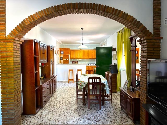 4 camera da letto Finca/Casa di Campagna in vendita in Casarabonela con piscina garage - 320.000 € (Rif: 9476257)