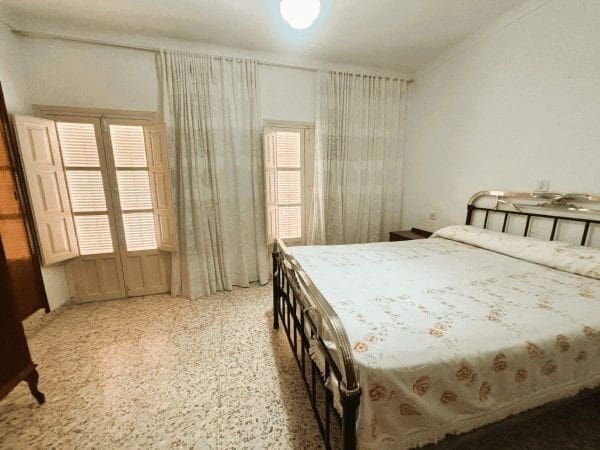 6 sovrum Hus till salu i Villanueva de Tapia med garage - 115 000 € (Ref: 9566809)