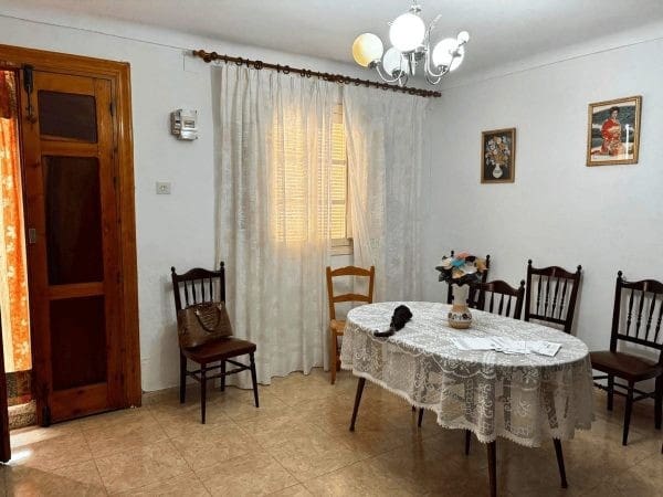 6 sovrum Hus till salu i Villanueva de Tapia med garage - 115 000 € (Ref: 9566809)