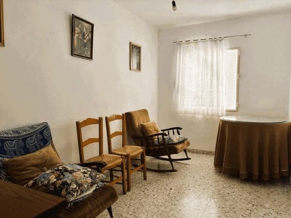 6 sovrum Hus till salu i Villanueva de Tapia med garage - 115 000 € (Ref: 9566809)