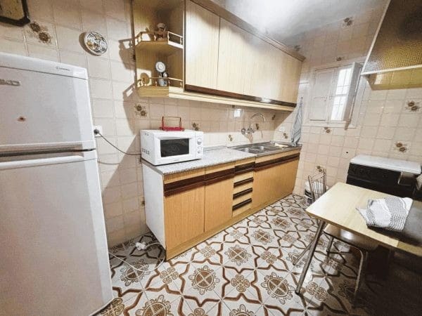 6 sovrum Hus till salu i Villanueva de Tapia med garage - 115 000 € (Ref: 9566809)