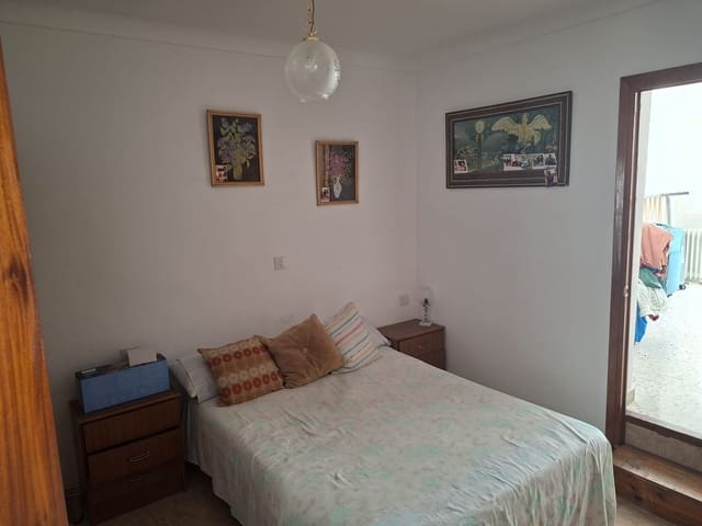 6 soverom Hus til salgs i Villanueva de Tapia med garasje - € 115 000 (Ref: 9566809)