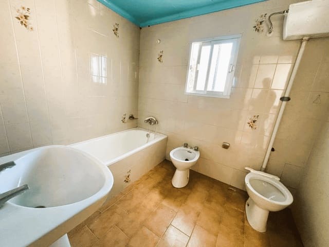 4 soveværelse Byhus til salg i Ardales - € 126.000 (Ref: 9600830)