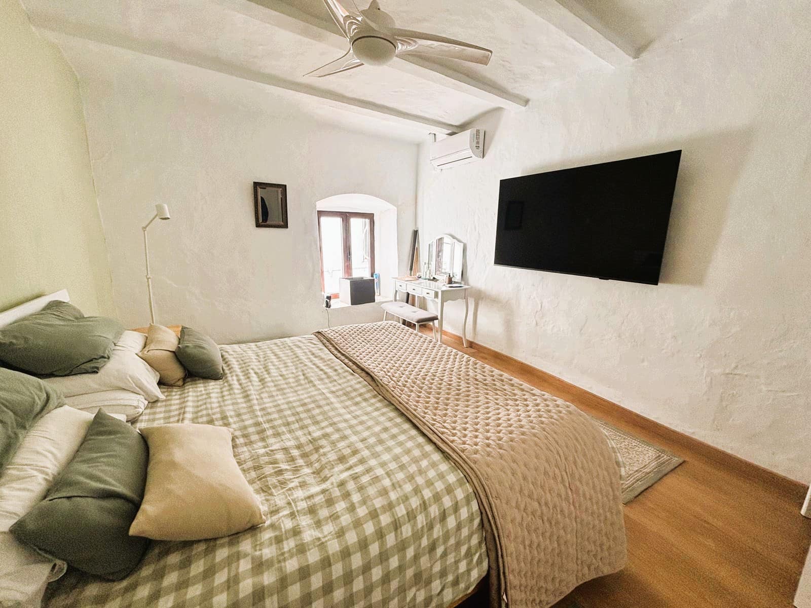 4 bedroom Townhouse for sale in Casarabonela - € 156,000 (Ref: 9616916)