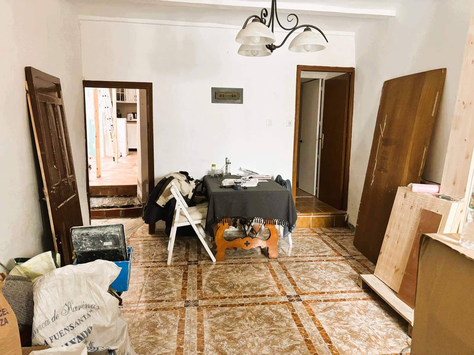 4 bedroom Townhouse for sale in Casarabonela - € 156,000 (Ref: 9616916)