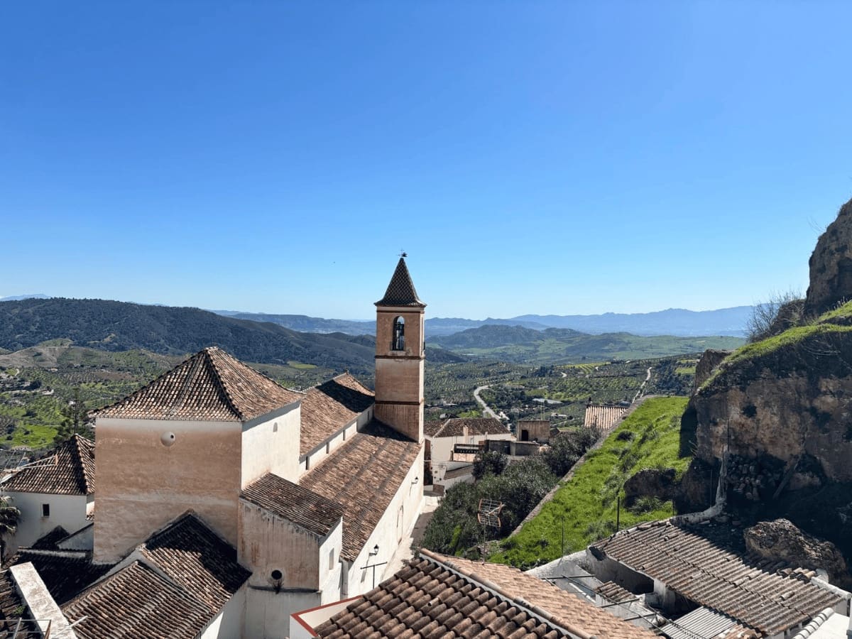 3 bedroom Townhouse for sale in Casarabonela - € 95,000 (Ref: 9725061)