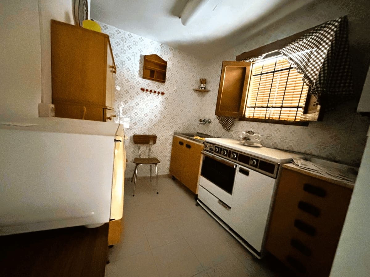 2 bedroom Townhouse for sale in Casarabonela - € 79,000 (Ref: 9758152)