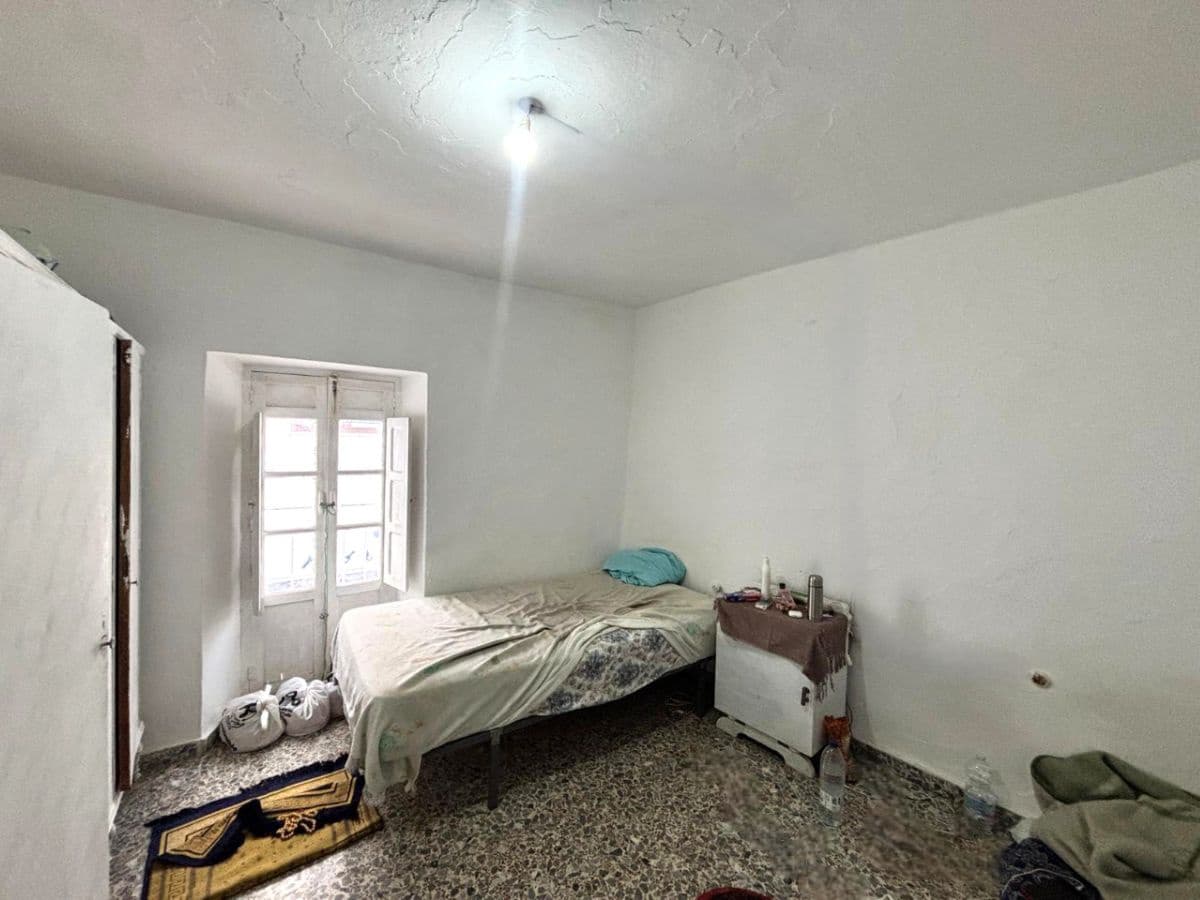 Casa de 2 habitaciones en Casarabonela en venta - 82.000 € (Ref: 9758176)