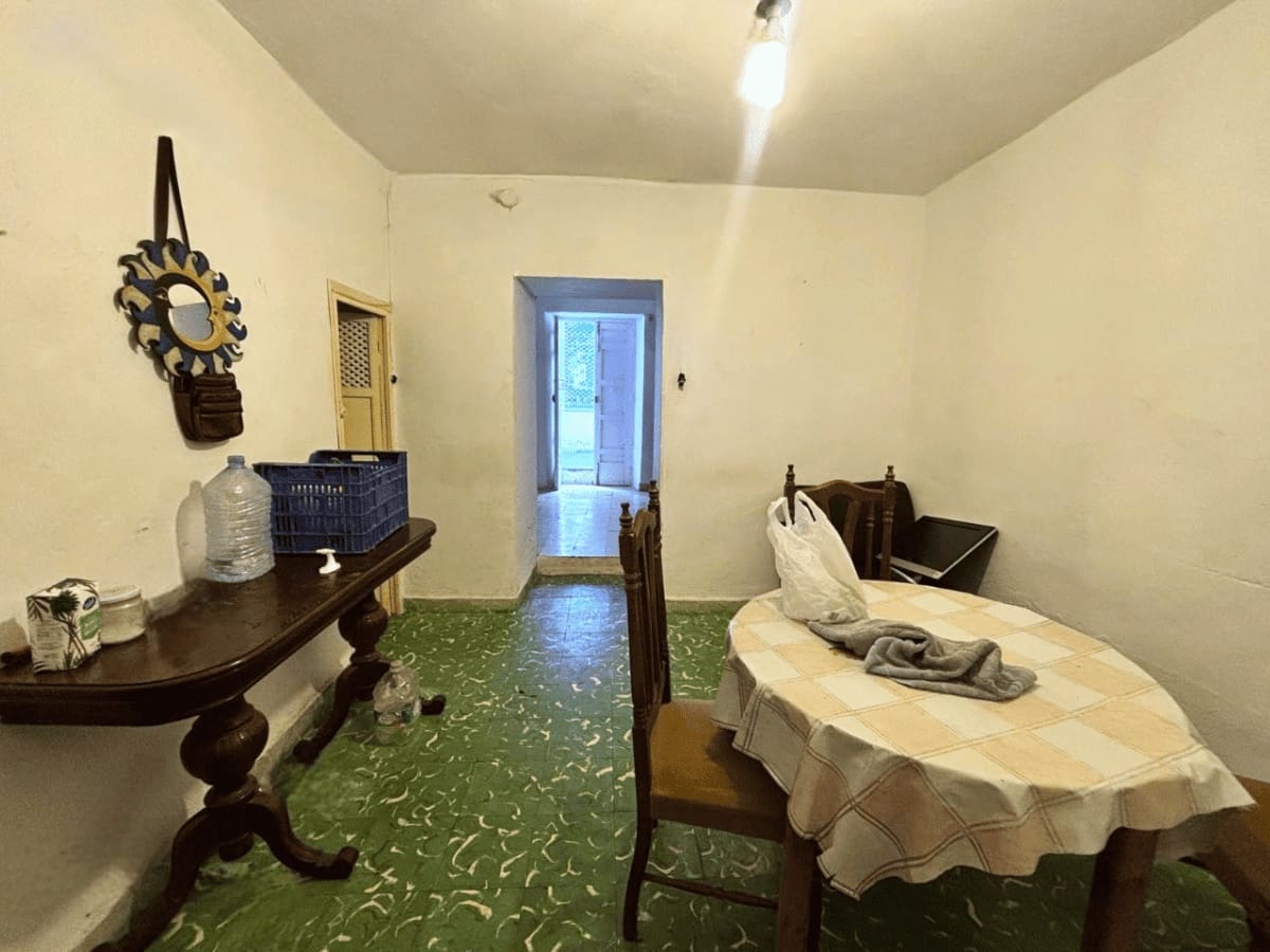 Casa de 2 habitaciones en Casarabonela en venta - 82.000 € (Ref: 9758176)