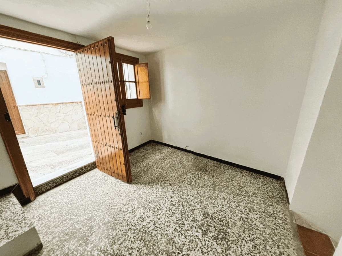 4 quarto Casa em Banda para venda em Casarabonela - 120 000 € (Ref: 9787856)