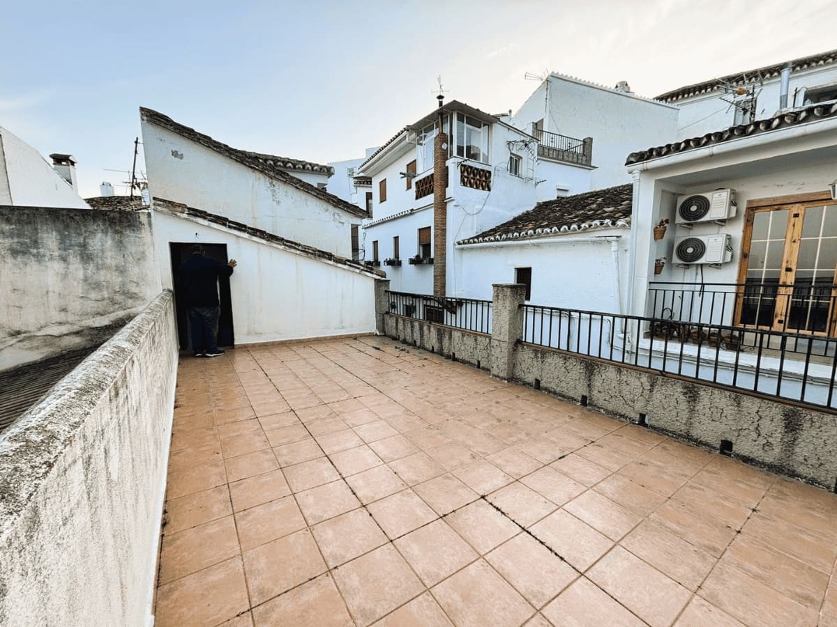 4 quarto Casa em Banda para venda em Casarabonela - 120 000 € (Ref: 9787856)