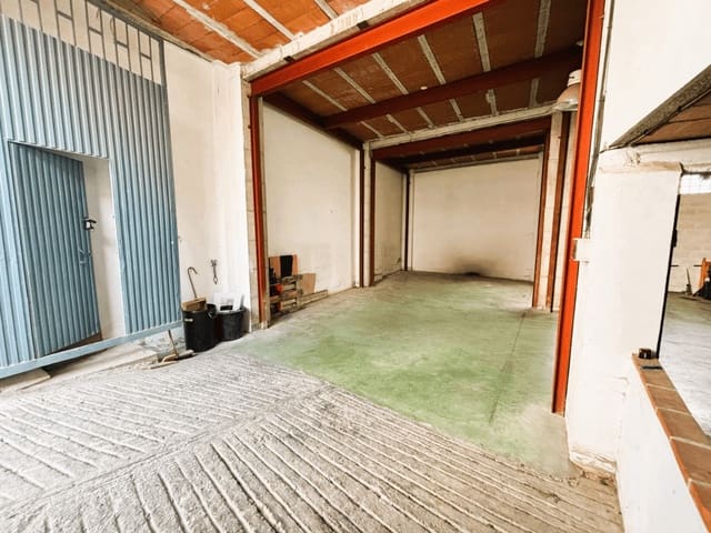 Garage til salg i Tolox - € 159.000 (Ref: 9819518)