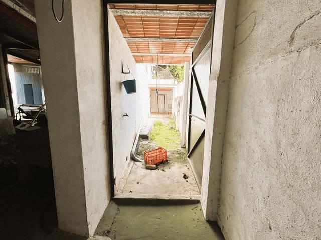 Garage til salg i Tolox - € 159.000 (Ref: 9819518)