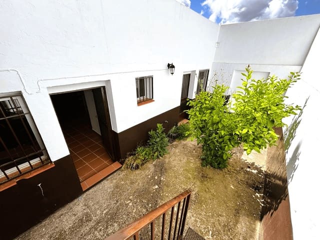 5 quarto Moradia Geminada para venda em Villanueva de Tapia com garagem - 395 000 € (Ref: 9821641)