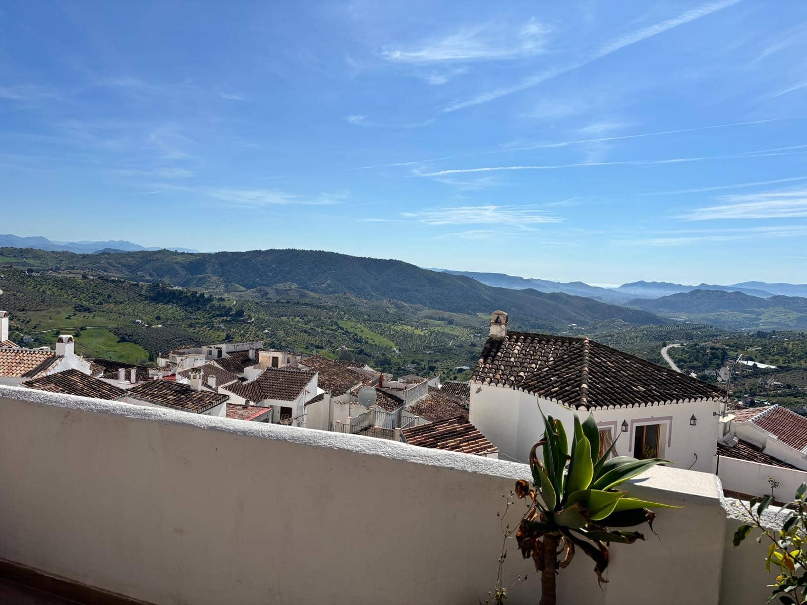 2 soverom Hus til salgs i Casarabonela - € 126 000 (Ref: 9841511)