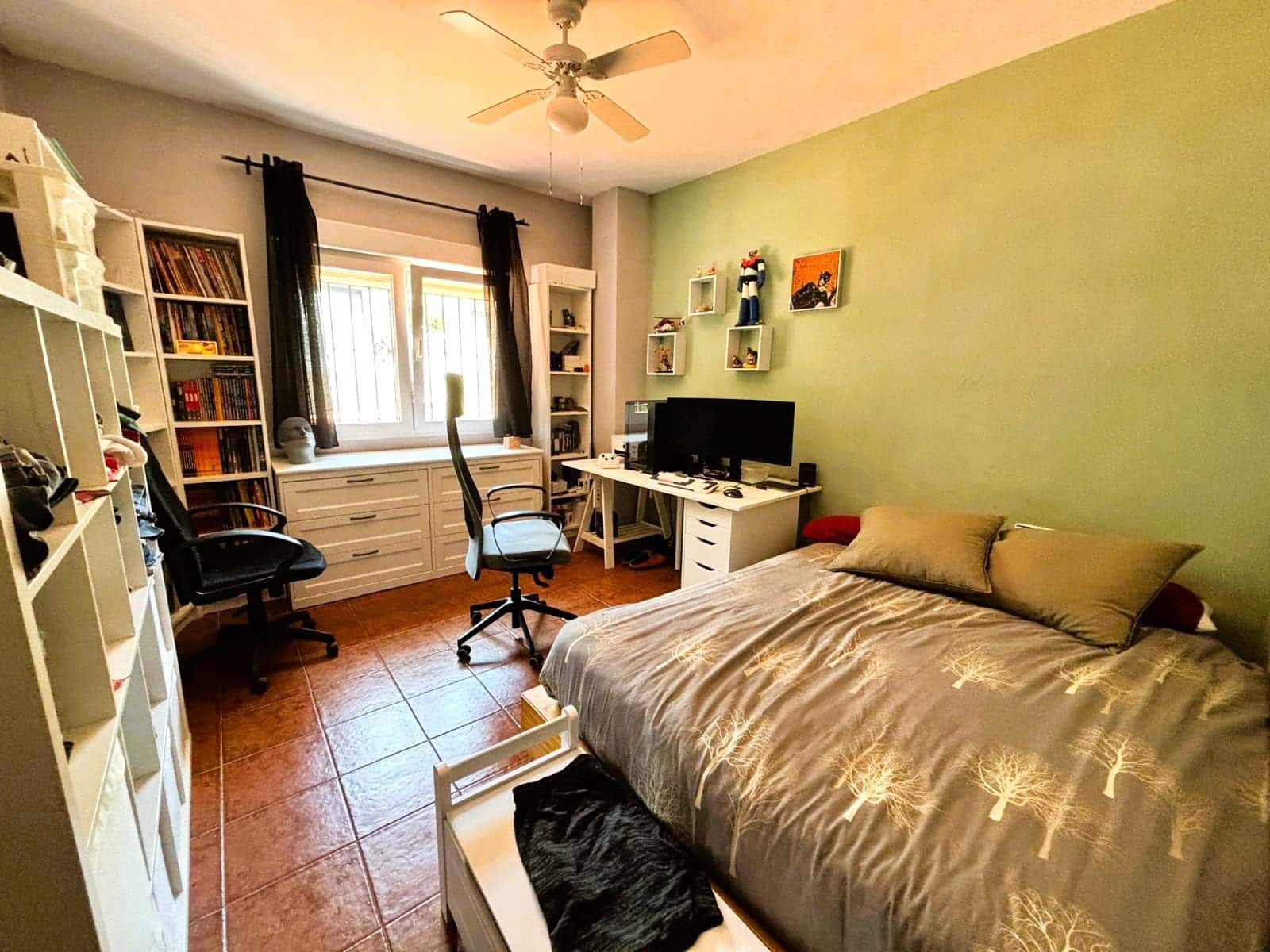 4 chambre Villa/Maison Semi-Mitoyenne à vendre à Loja avec garage - 329 280 € (Ref: 9850554)