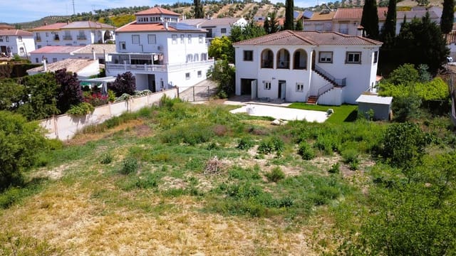 4 chambre Villa/Maison Semi-Mitoyenne à vendre à Loja avec garage - 329 280 € (Ref: 9850554)