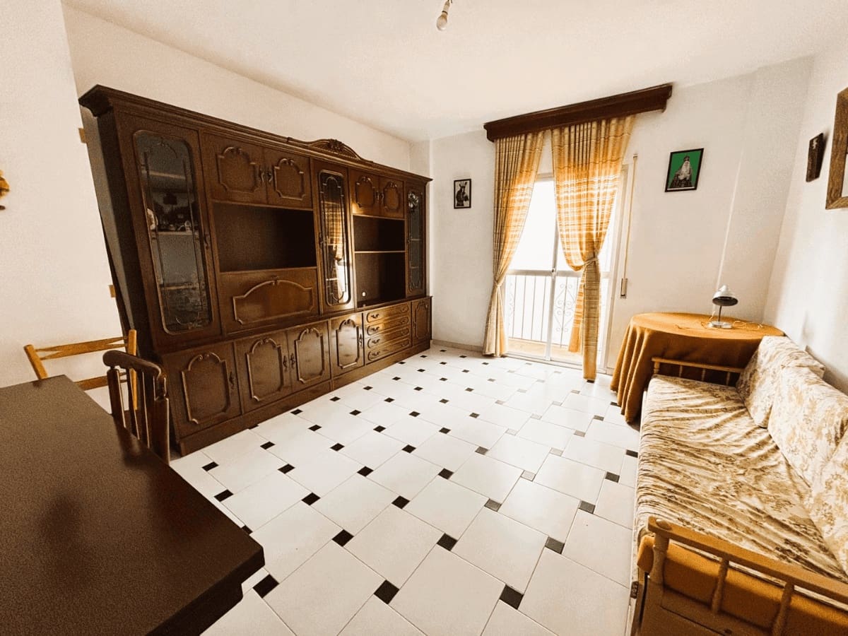 2 bedroom Townhouse for sale in Villanueva de Tapia - € 132,000 (Ref: 9850592)