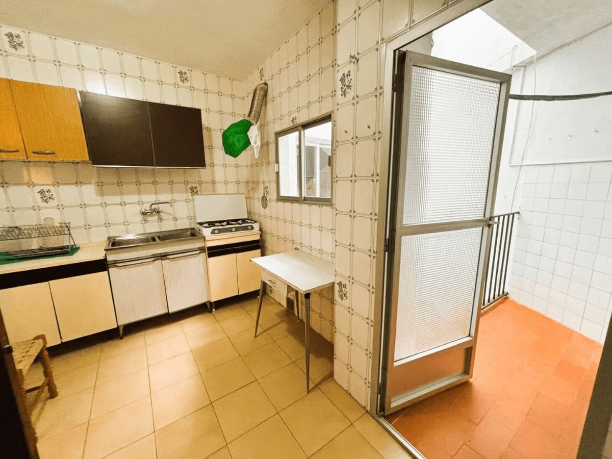 2 bedroom Townhouse for sale in Villanueva de Tapia - € 132,000 (Ref: 9850592)