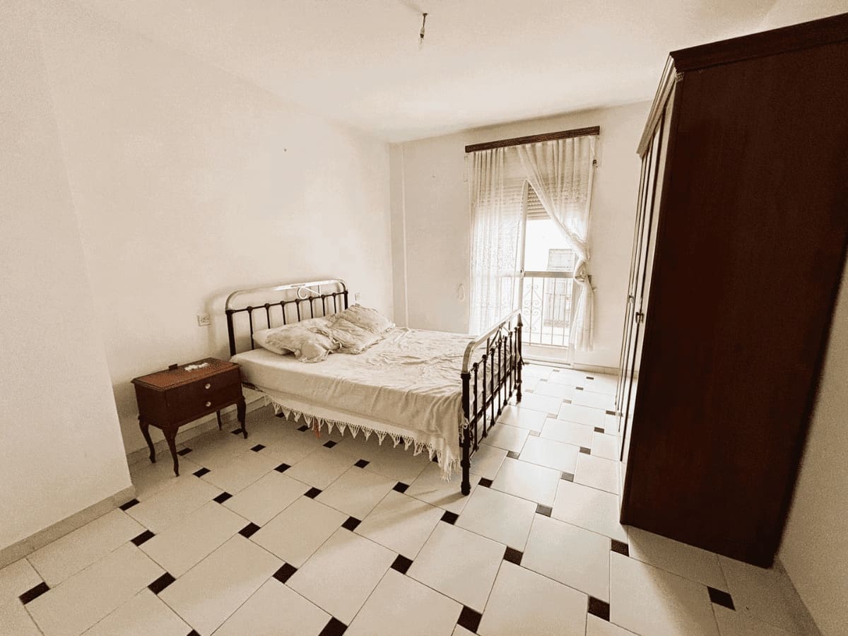 2 bedroom Townhouse for sale in Villanueva de Tapia - € 132,000 (Ref: 9850592)