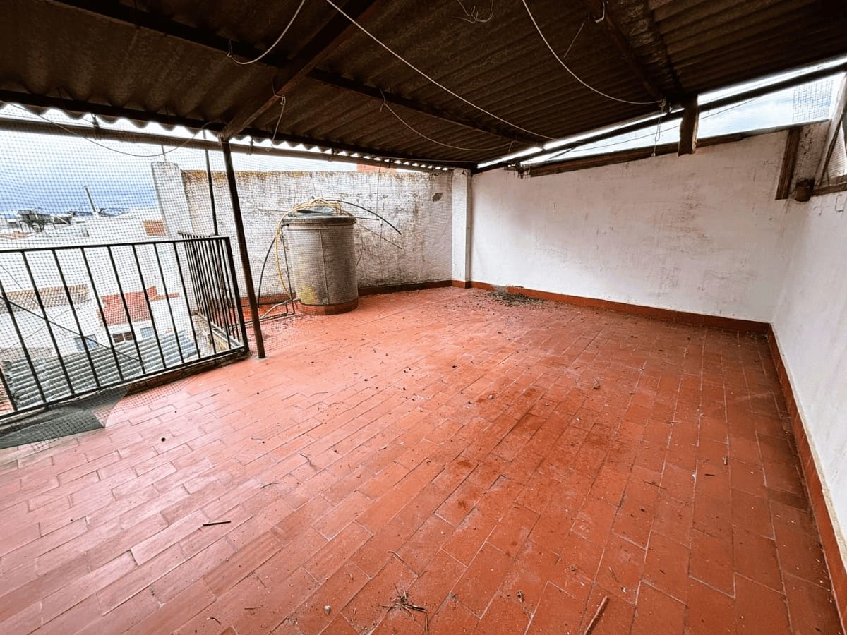 2 bedroom Townhouse for sale in Villanueva de Tapia - € 132,000 (Ref: 9850592)
