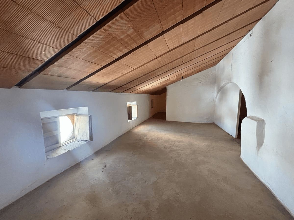 4 bedroom Townhouse for sale in Yunquera - € 85,000 (Ref: 9895465)