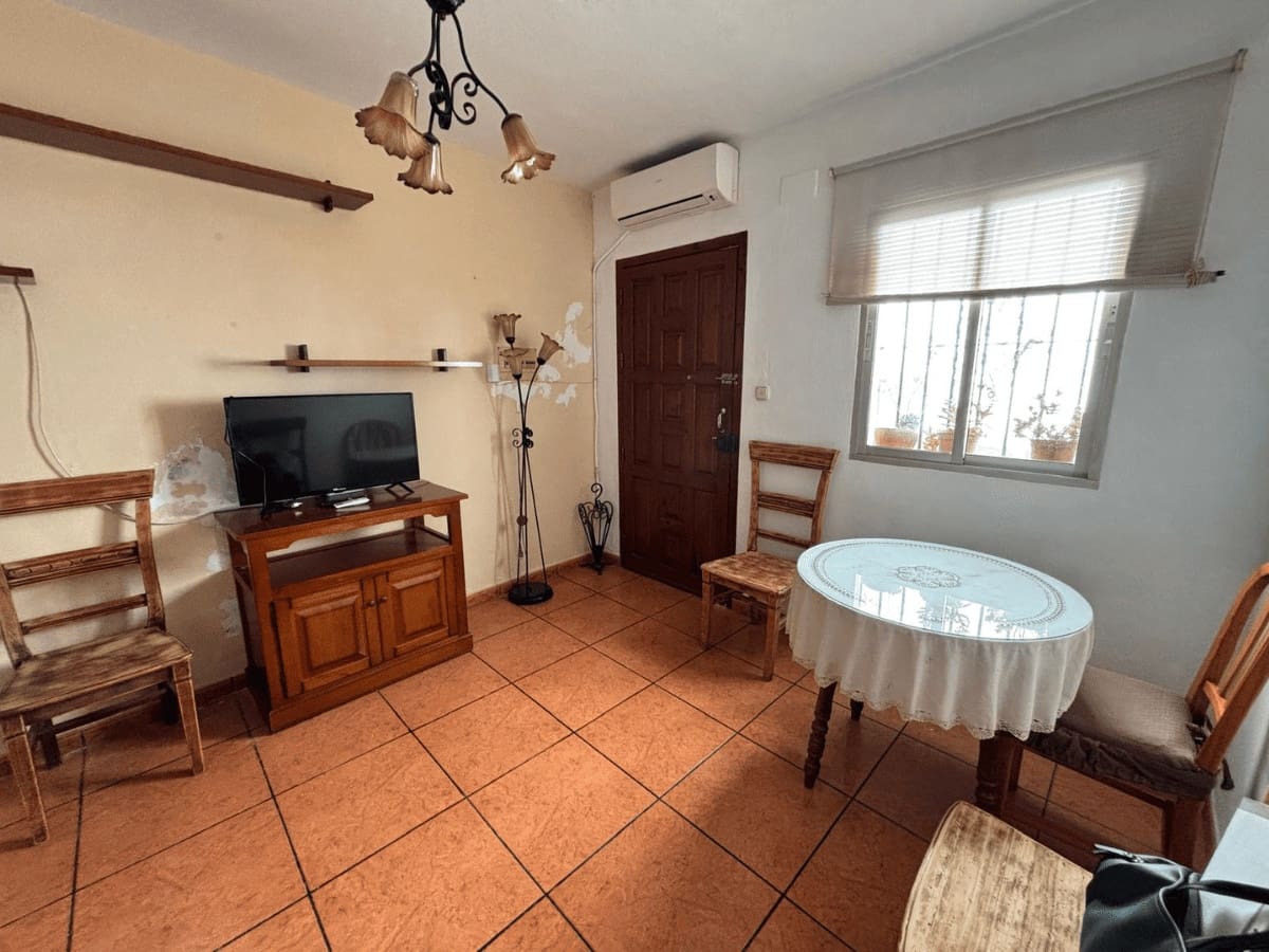 3 sypialnia Dom na sprzedaż w Yunquera - 75 000 € (Ref: 9915065)