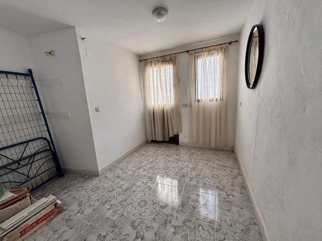 3 soverom Hus til salgs i Casarabonela med garasje - € 89 000 (Ref: 9922803)