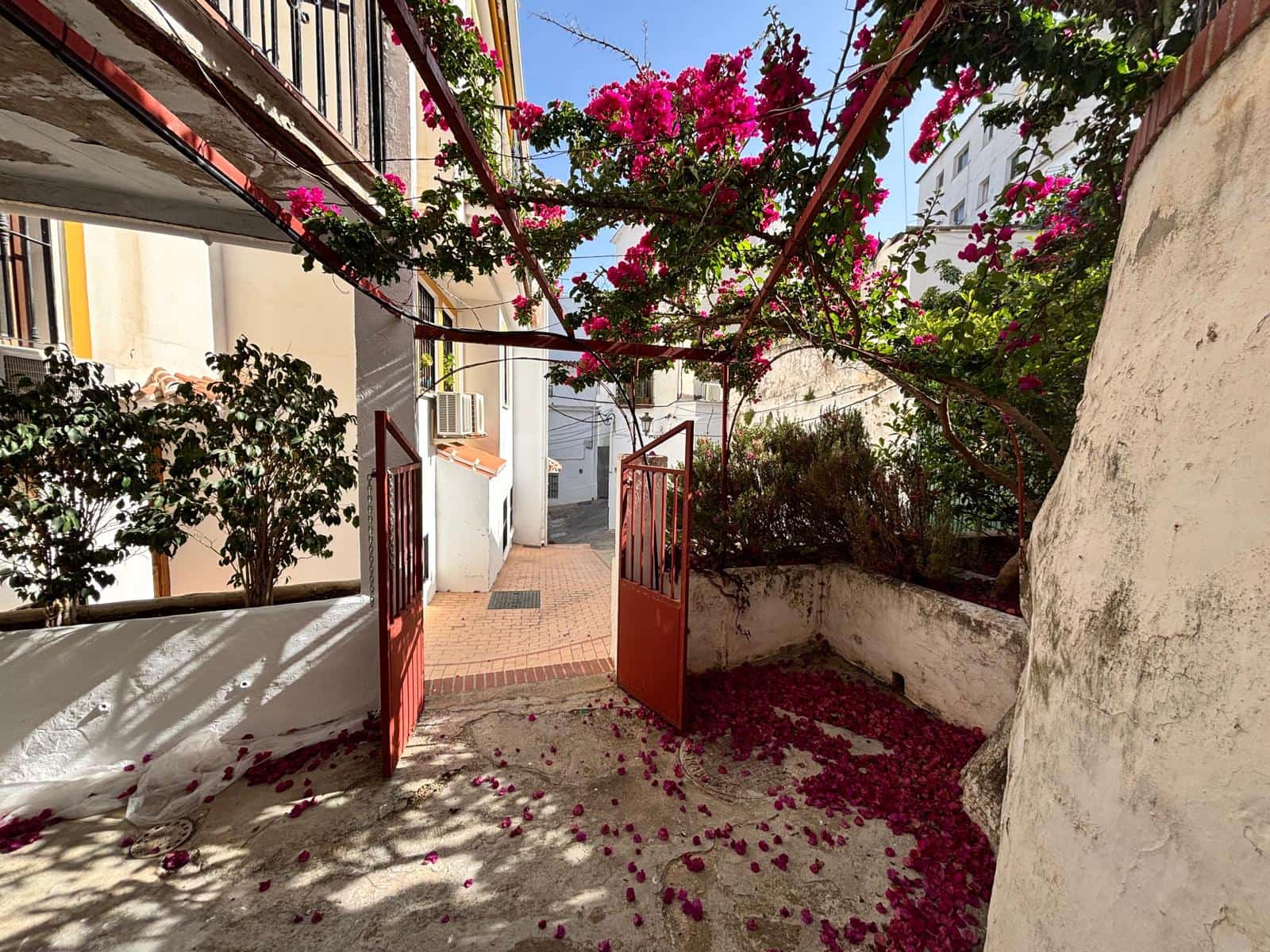 3 soverom Hus til salgs i Casarabonela med garasje - € 89 000 (Ref: 9922803)