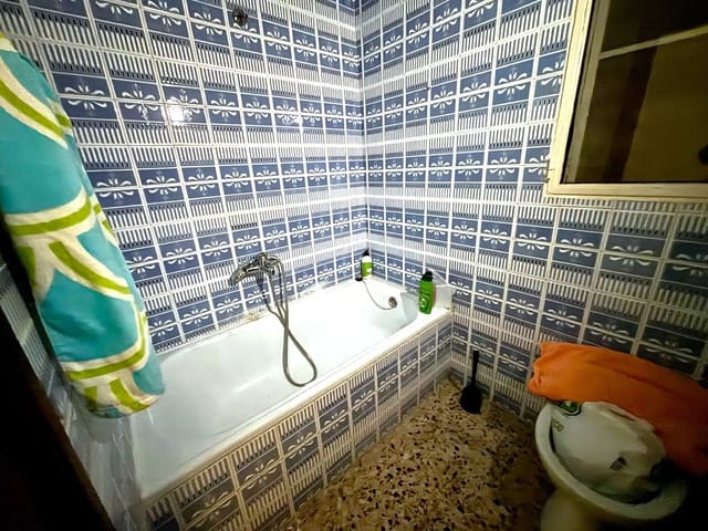 3 soverom Hus til salgs i Casarabonela med garasje - € 89 000 (Ref: 9922803)