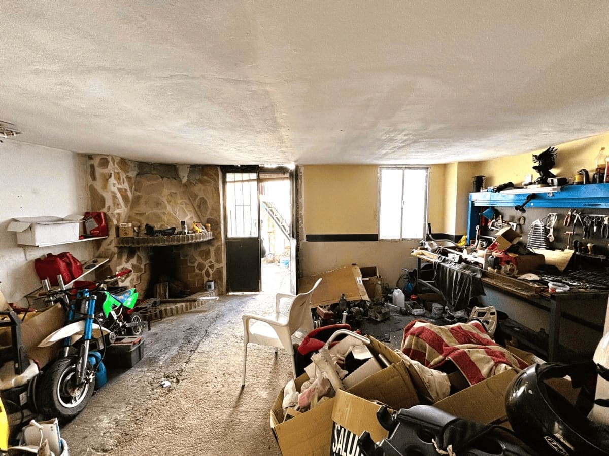 4 bedroom Townhouse for sale in Yunquera - € 188,712 (Ref: 9932555)