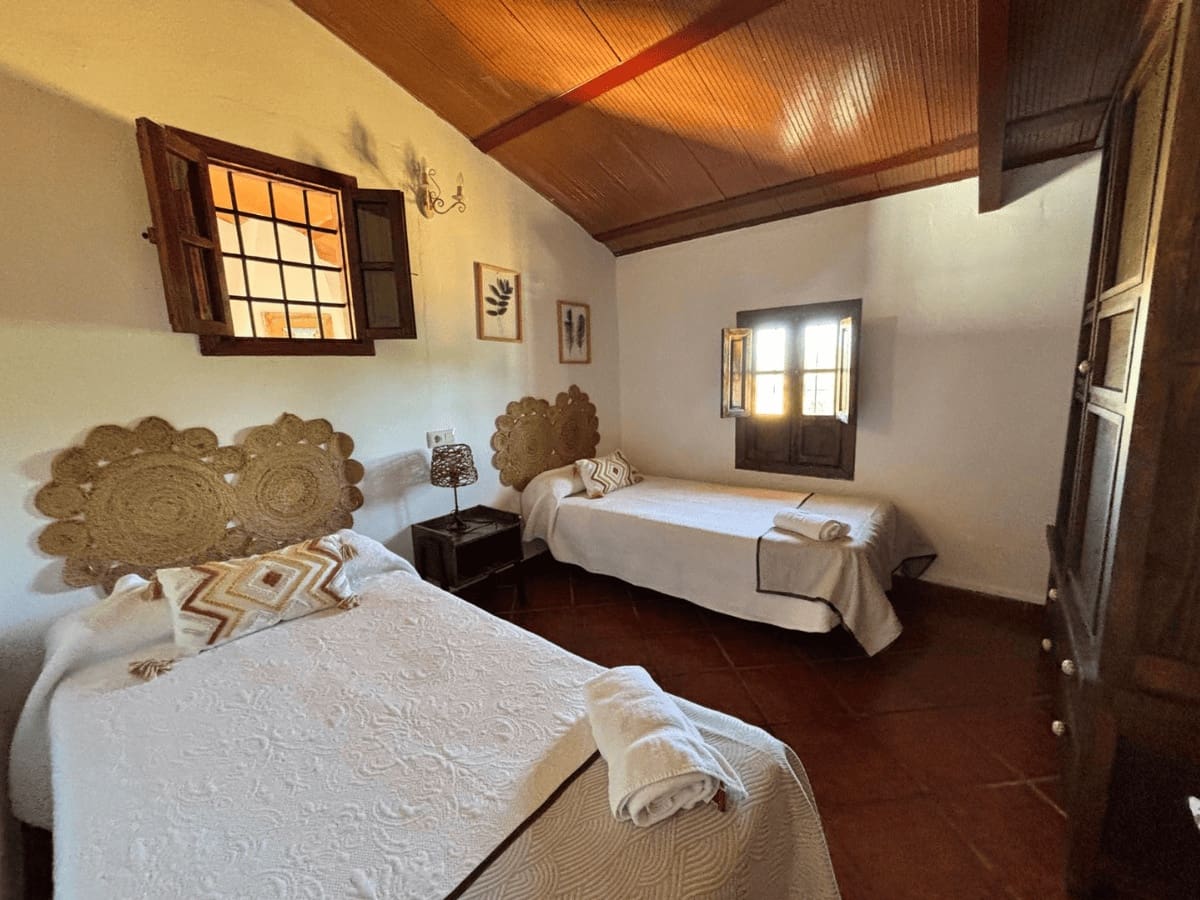 12 bedroom Finca/Country House for sale in Teba with pool - € 1,800,000 (Ref: 9956646)