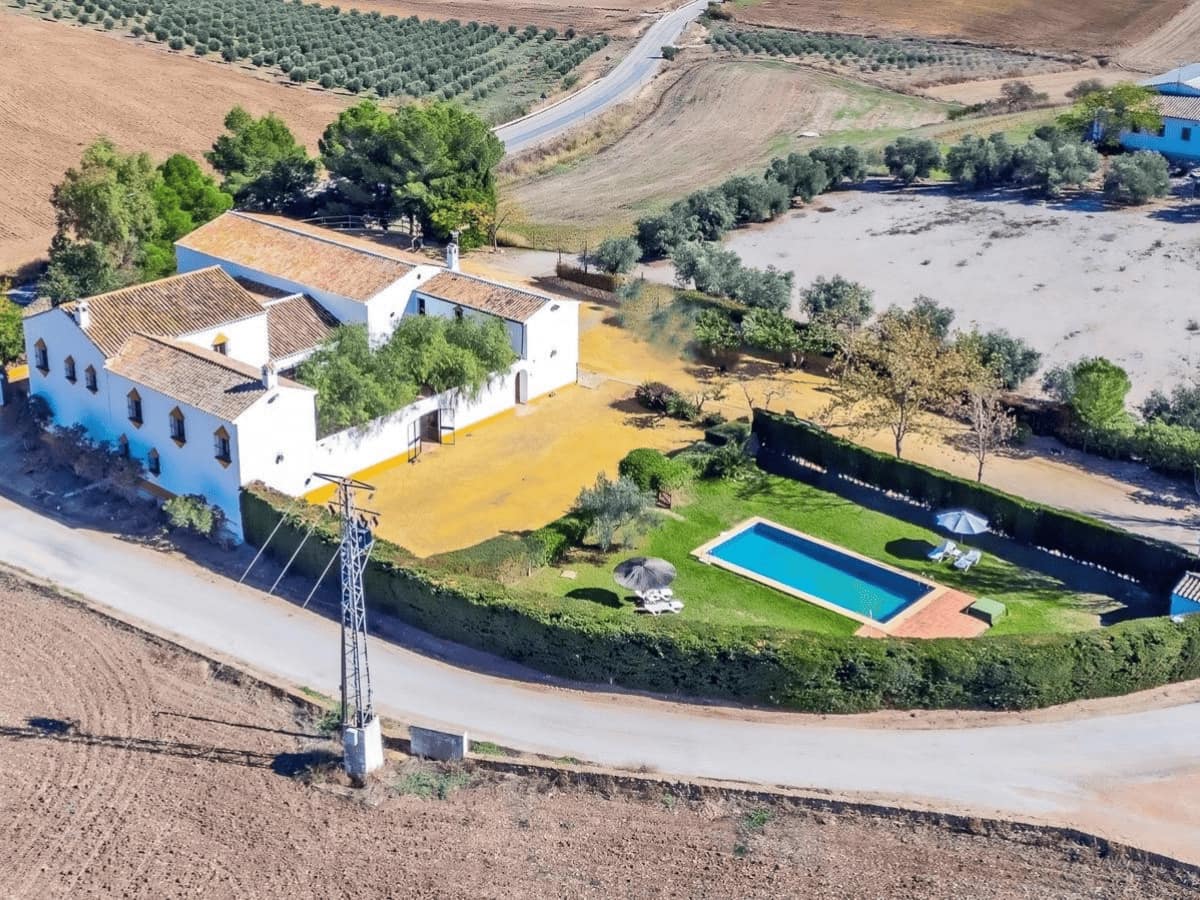 12 bedroom Finca/Country House for sale in Teba with pool - € 1,800,000 (Ref: 9956646)