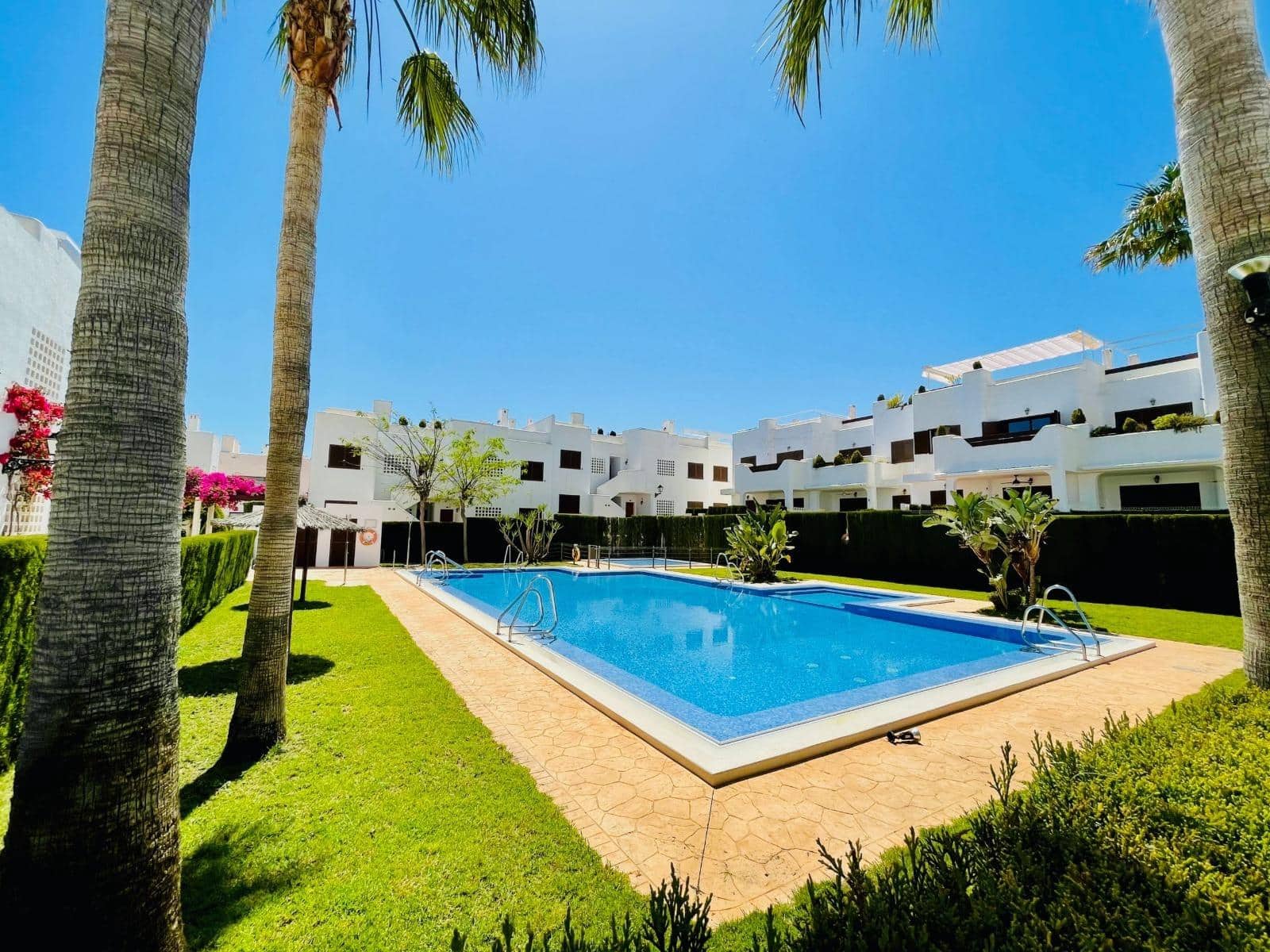 2 Zimmer Strandapartment zu verkaufen in San Juan de los Terreros mit Pool - 259.900 € (Ref: 10005698)