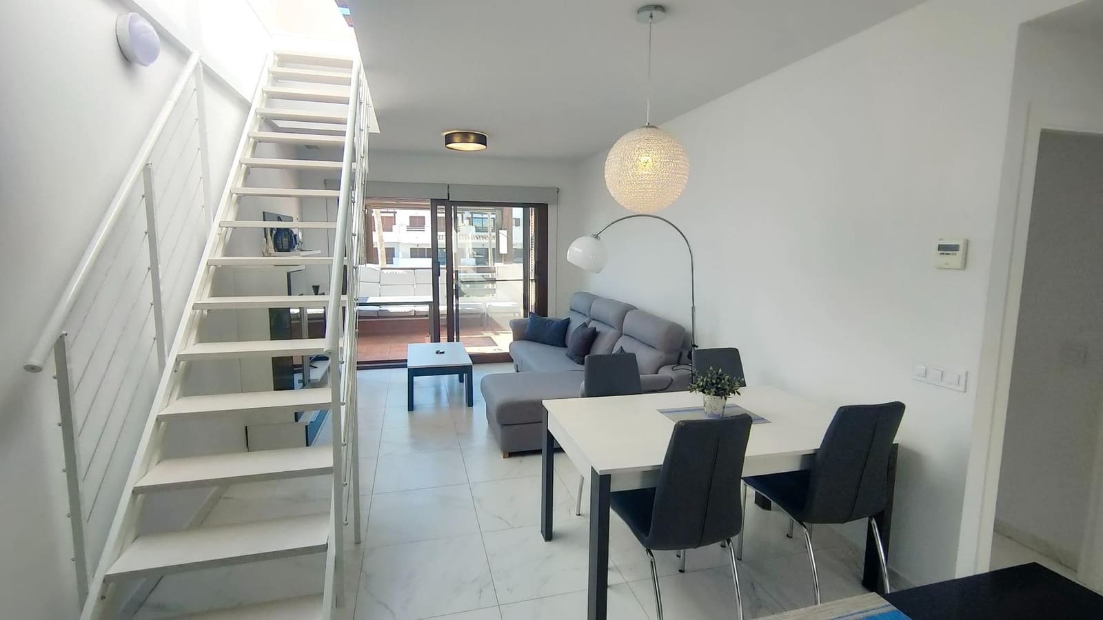 2 soverom Penthouse til salgs i San Juan de los Terreros med svømmebasseng garasje - € 215 000 (Ref: 10177262)